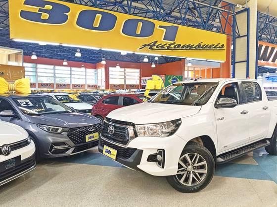 TOYOTA HILUX 2.8 SRV 4X4 CD 16V DIESEL 4P AUTOMÁTICO TOYOTA HILUX 2.8 SRV 4X4 CD 16V DIESEL 4P AUTOMÁTICO